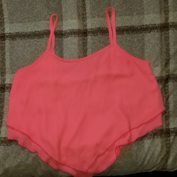 Pink flowy summery tank top - Picture 3 of 3